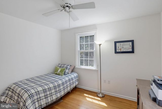 2301 BEACON HILL DR, Wilmington, DE 19810