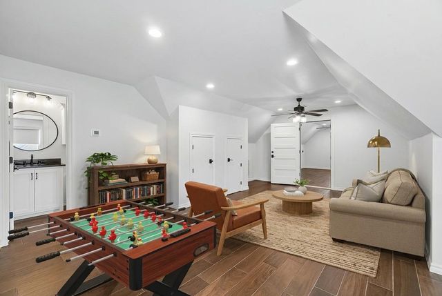 1324 W Harvard Way, Mustang, OK 73064