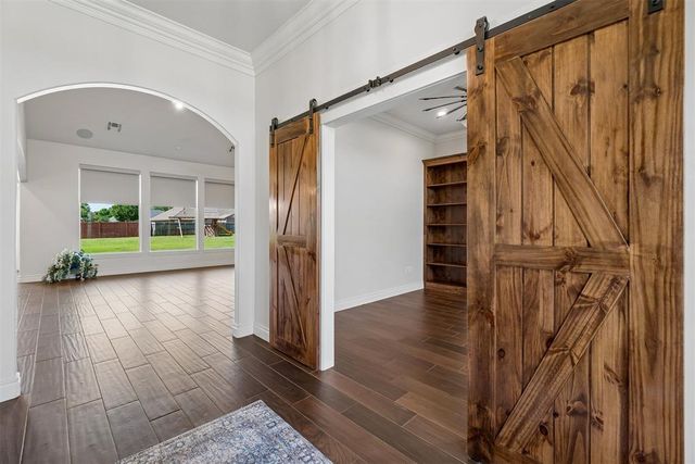1324 W Harvard Way, Mustang, OK 73064