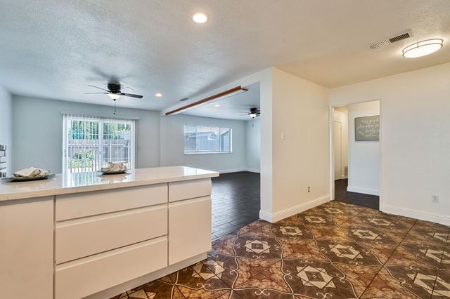 4229 Kirkby Way, North Highlands, CA 95660