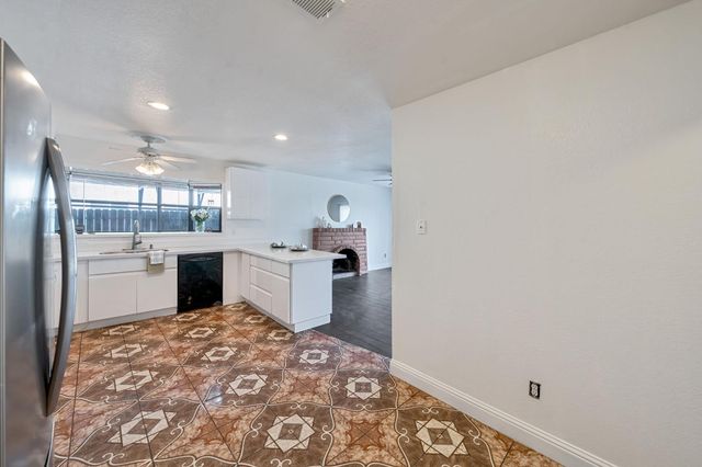 4229 Kirkby Way, North Highlands, CA 95660