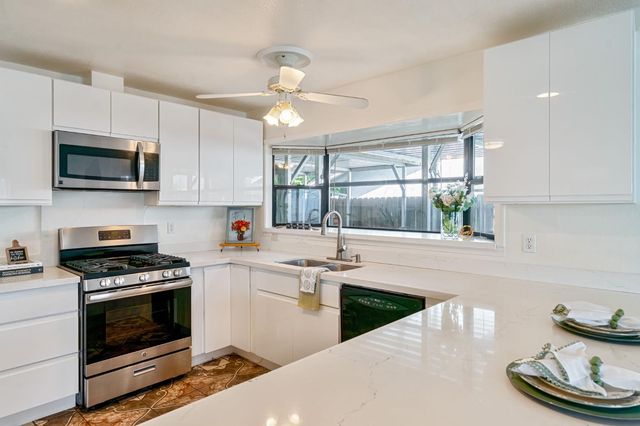 4229 Kirkby Way, North Highlands, CA 95660