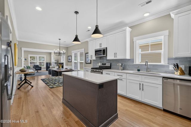 512 S 18th Street, Wilmington, NC 28403