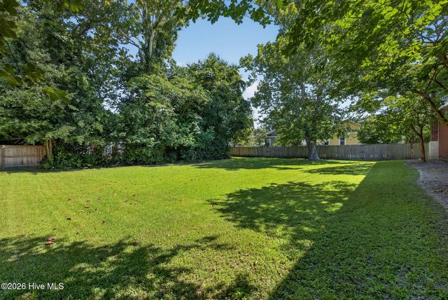 512 S 18th Street, Wilmington, NC 28403