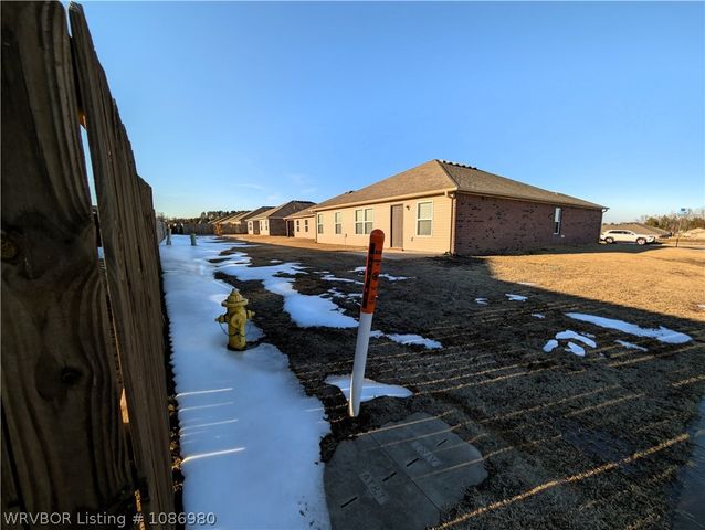 8222 Regency Way, Fort Smith, AR 72916