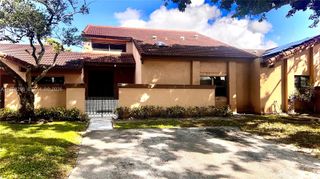 6637 NW 178th Ter, Hialeah, FL 33015