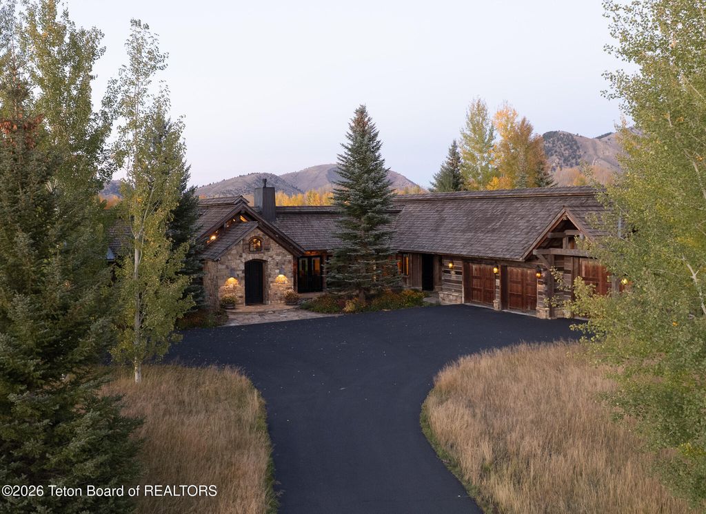 2625 BUTTERCUP Lane, Jackson, WY 83001 photo 3
