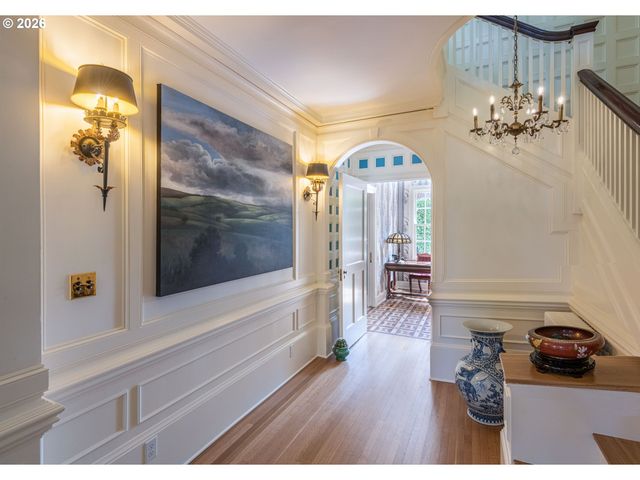 1728 Ne STANTON St, Portland, OR 97212