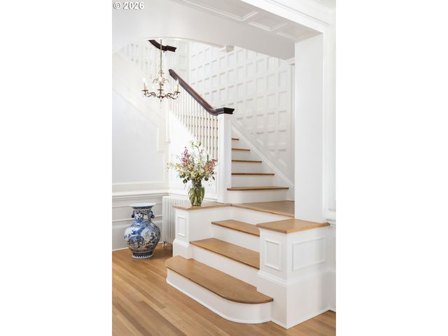 1728 Ne STANTON St, Portland, OR 97212