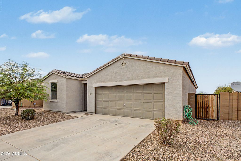 976 W SULLIVAN Avenue, Coolidge, AZ 85128
