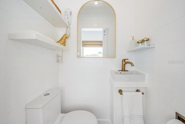 48 79TH TERRACE, Treasure Island, FL 33706