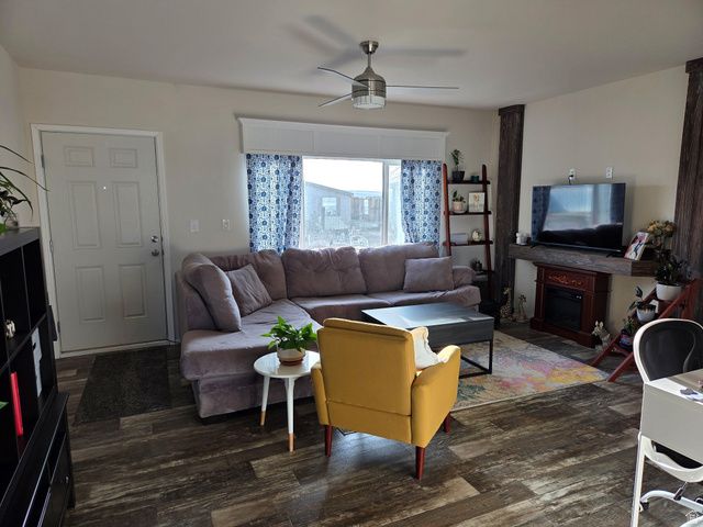 704 E PINE ST, Wellington, UT 84542