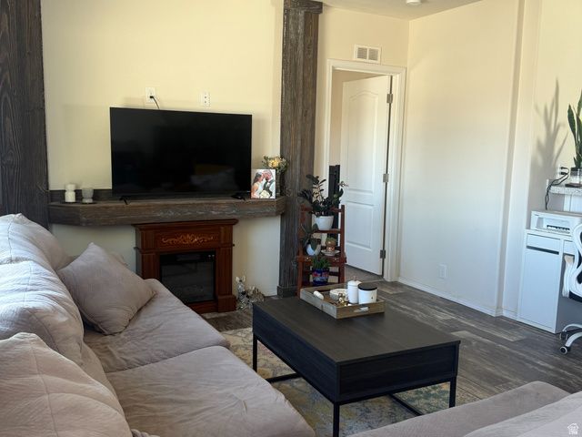 704 E PINE ST, Wellington, UT 84542