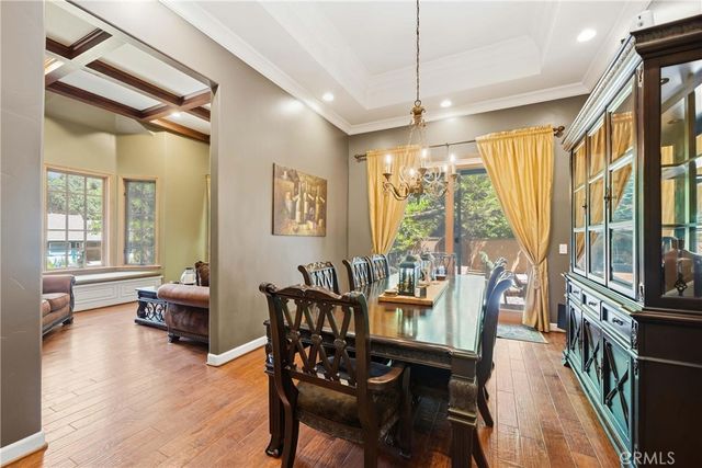 30151 Skyline, Running Springs, CA 92382