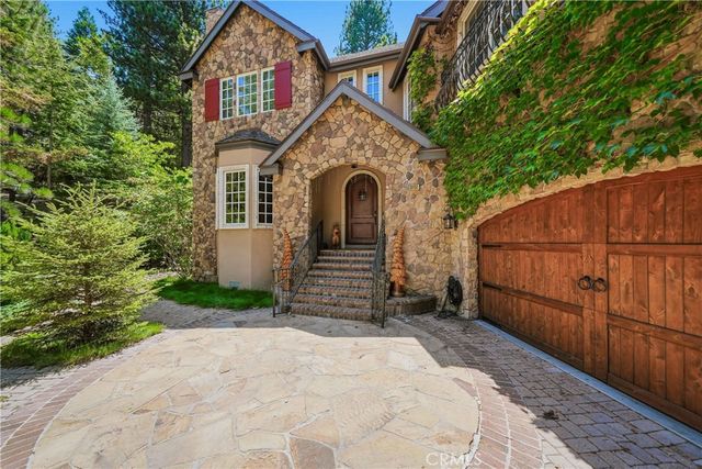 30151 Skyline, Running Springs, CA 92382