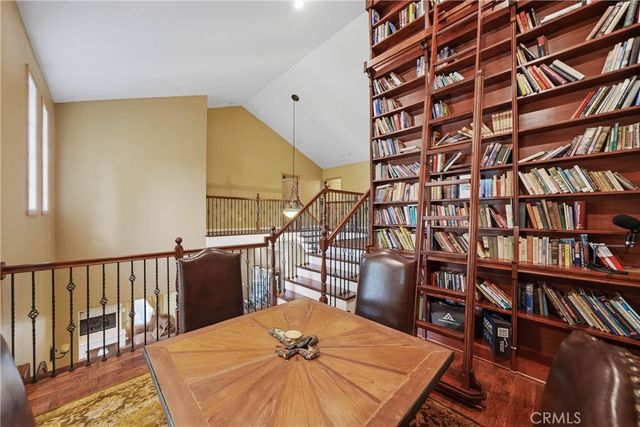 30151 Skyline, Running Springs, CA 92382