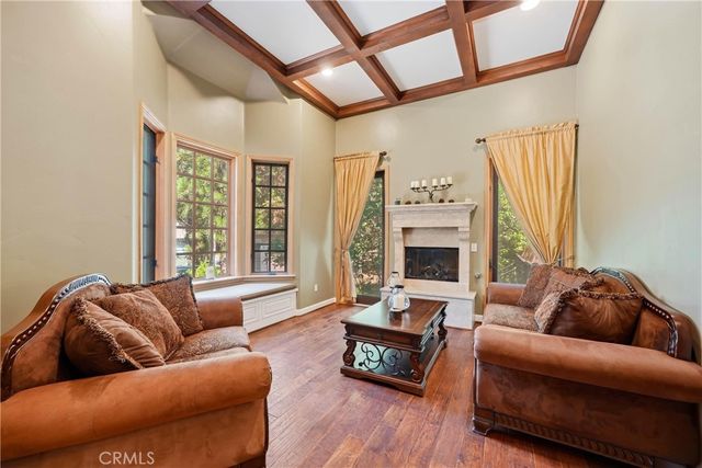 30151 Skyline, Running Springs, CA 92382
