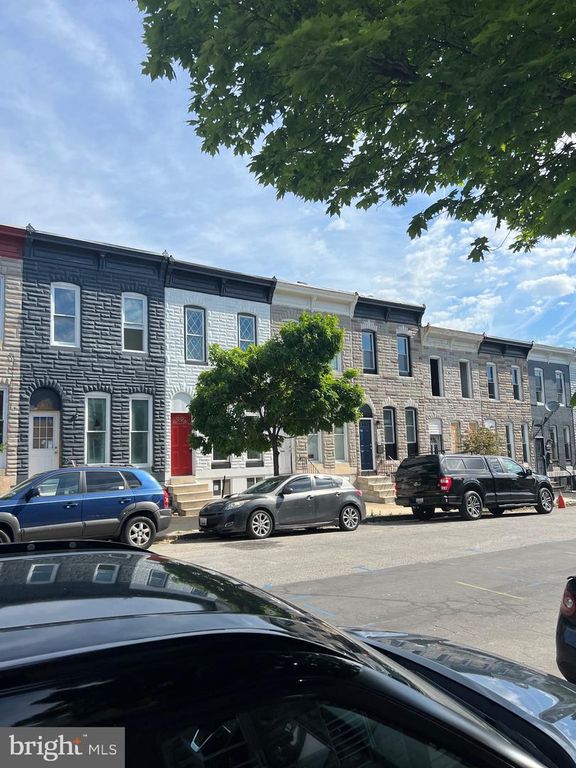 Image 2 of property listing at 1405 E LANVALE ST, Baltimore, MD 21213