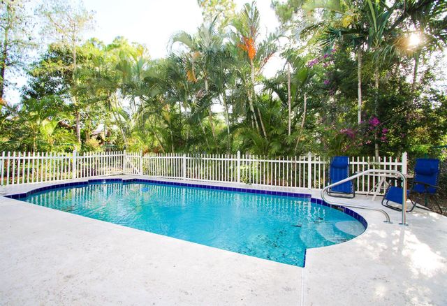 661 Lake Wellington Drive, Wellington, FL 33414