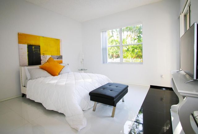 661 Lake Wellington Drive, Wellington, FL 33414