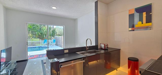 661 Lake Wellington Drive, Wellington, FL 33414