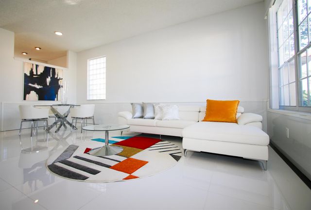 661 Lake Wellington Drive, Wellington, FL 33414