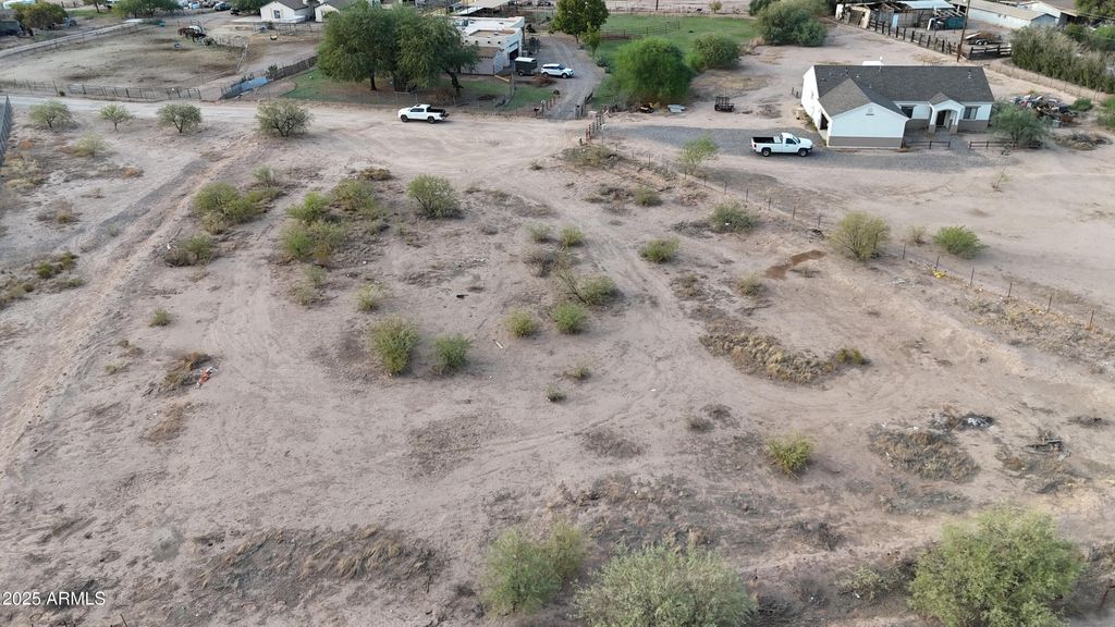 10891 E THE GRIFFIN Way D, Valley Farms, AZ 85191 — exterior