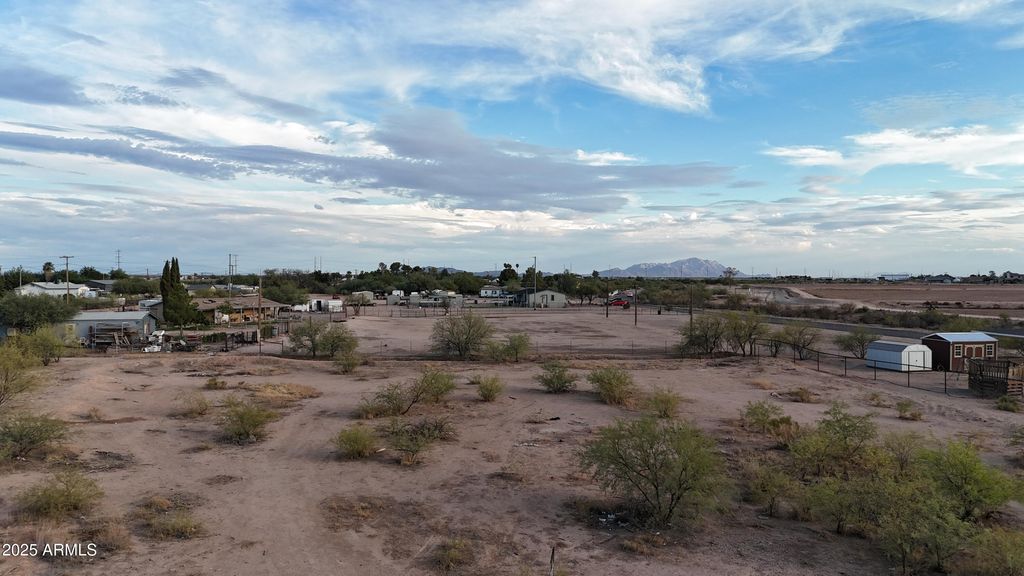 10891 E THE GRIFFIN Way D, Valley Farms, AZ 85191 — photo 2