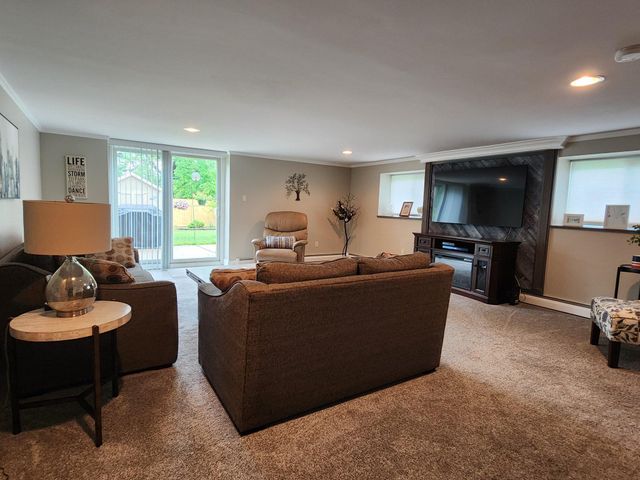 9514 RISING SUN AVE, Philadelphia, PA 19115