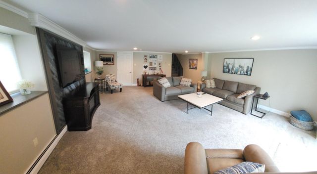 9514 RISING SUN AVE, Philadelphia, PA 19115