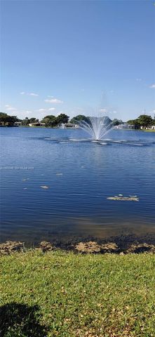 351 Cambridge Rd 107, Hollywood, FL 33024