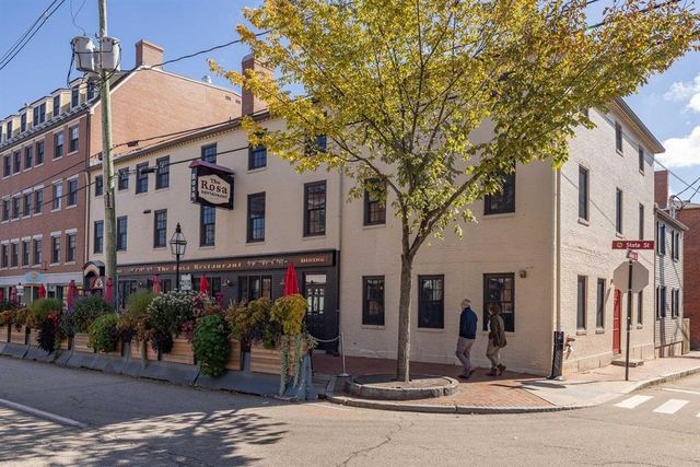 80 State St Apt 202, Portsmouth, NH 03801