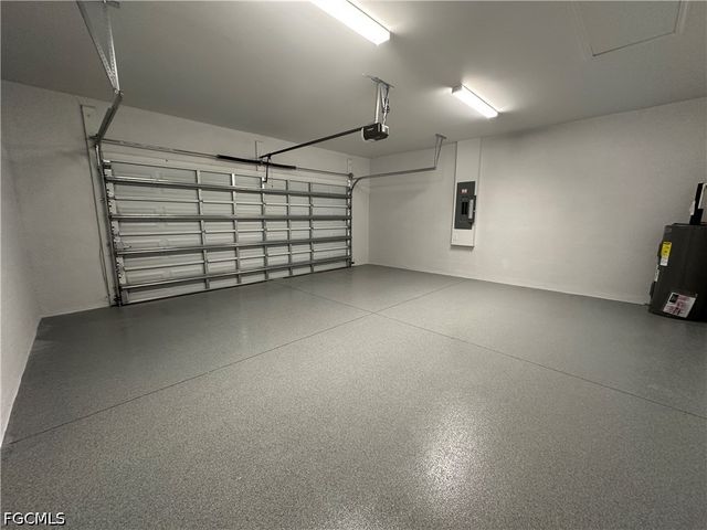 1854 Montana ST, Lehigh Acres, FL 33972