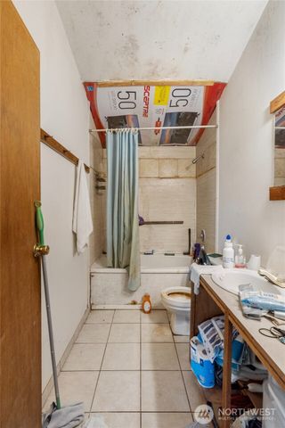 221 E Elizabeth Avenue, Westport, WA 98595