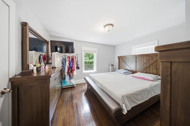 28 Parker Hill Ave, Milford, MA 01757