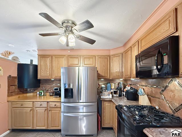 3206 Canterbury Lane, Pueblo, CO 81005