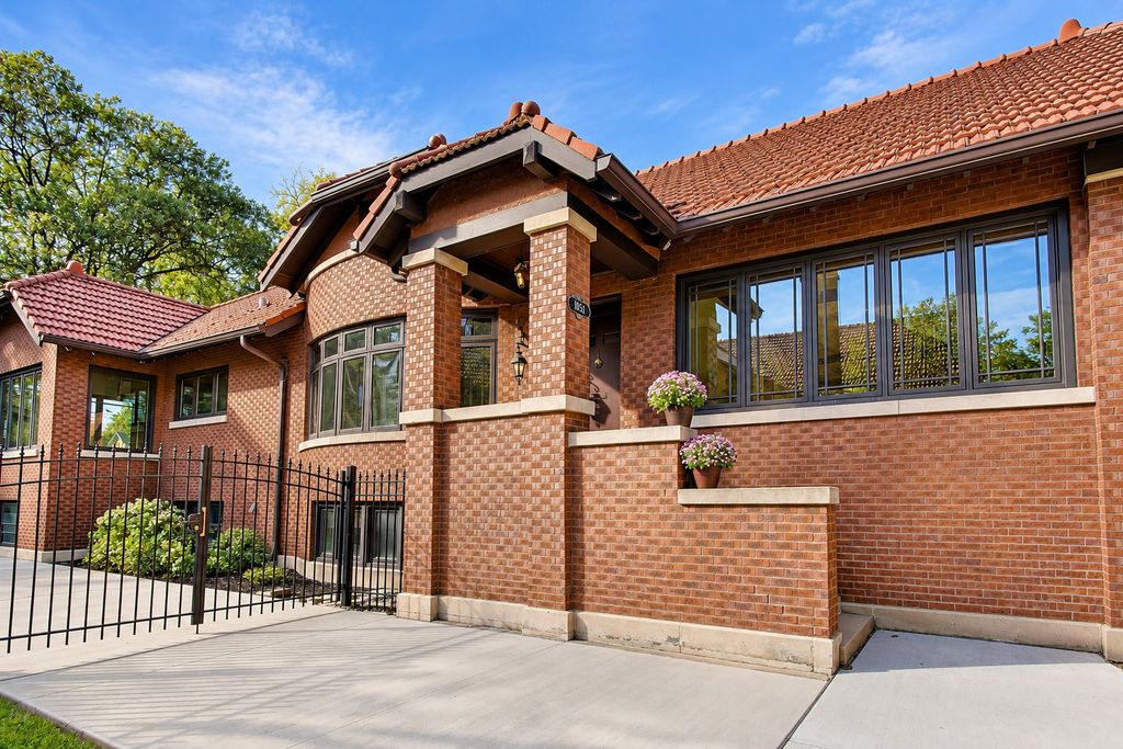 10516 S Seeley Avenue, Chicago, IL 60643 — photo 3