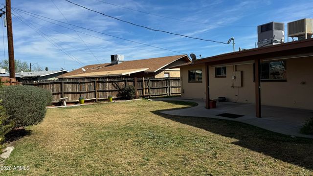 3420 W CLAREMONT Street W, Phoenix, AZ 85017