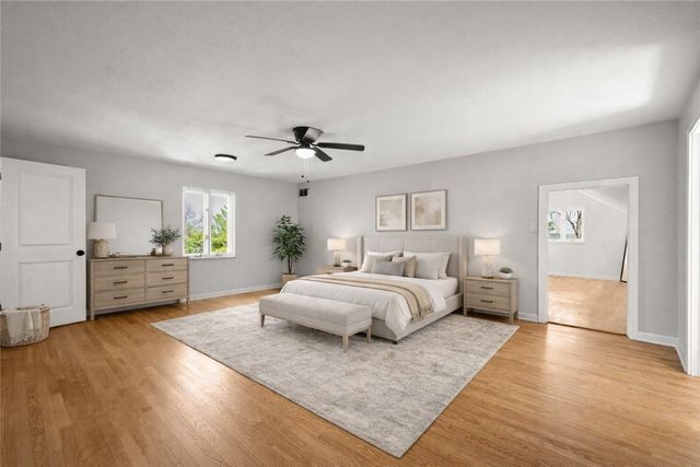 2311 Old Washington Road, Upper St Clair, PA 15241
