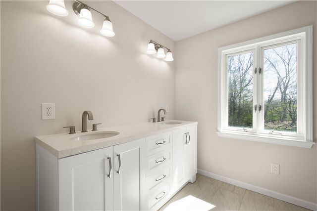 2311 Old Washington Road, Upper St Clair, PA 15241