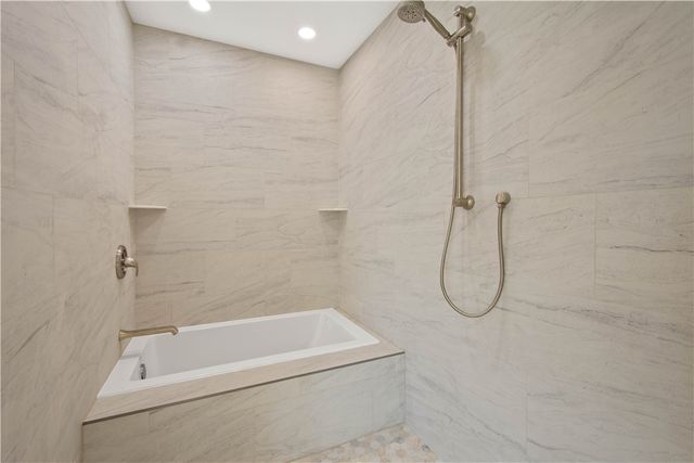 2311 Old Washington Road, Upper St Clair, PA 15241