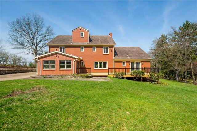 2311 Old Washington Road, Upper St Clair, PA 15241