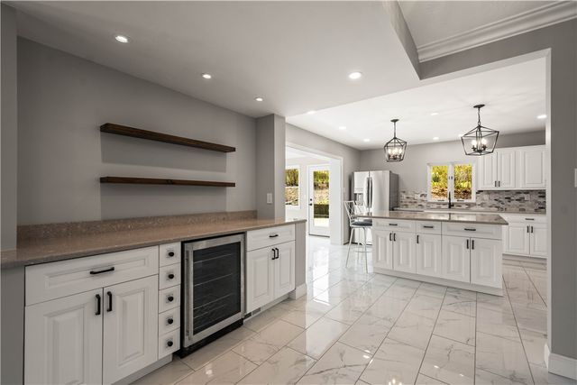 2311 Old Washington Road, Upper St Clair, PA 15241
