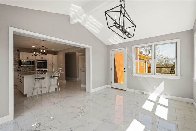 2311 Old Washington Road, Upper St Clair, PA 15241
