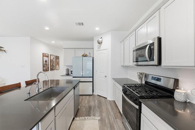 600 San Jacinto Trail, Dayton, TX 77535