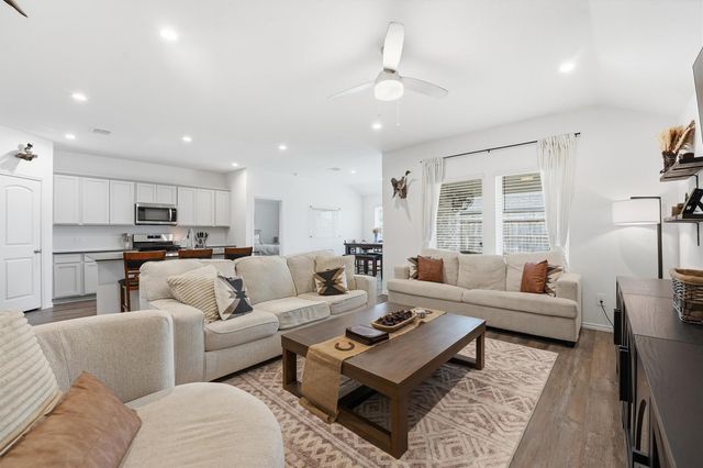 600 San Jacinto Trail, Dayton, TX 77535