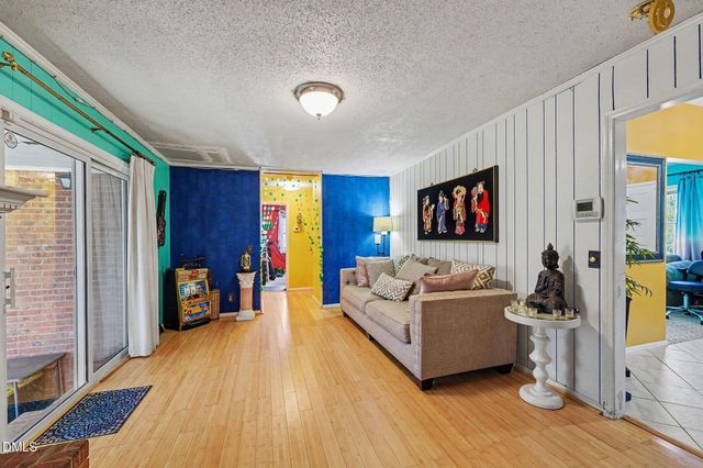 1067 Camden Court, Asheboro, NC 27203