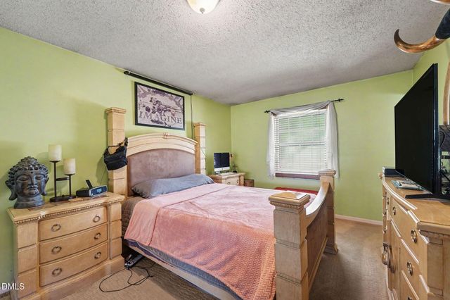 1067 Camden Court, Asheboro, NC 27203