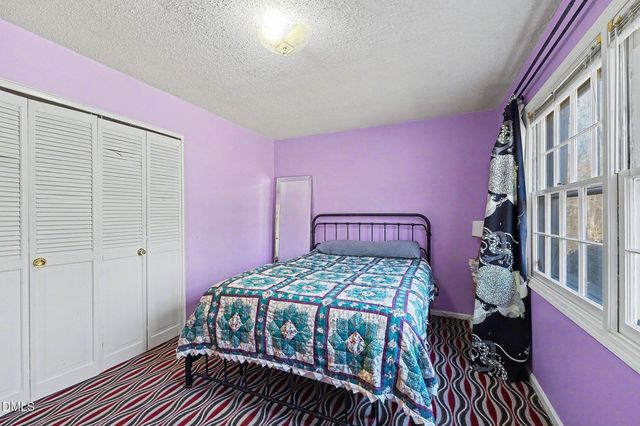 1067 Camden Court, Asheboro, NC 27203