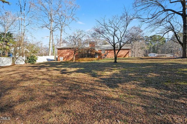 1067 Camden Court, Asheboro, NC 27203